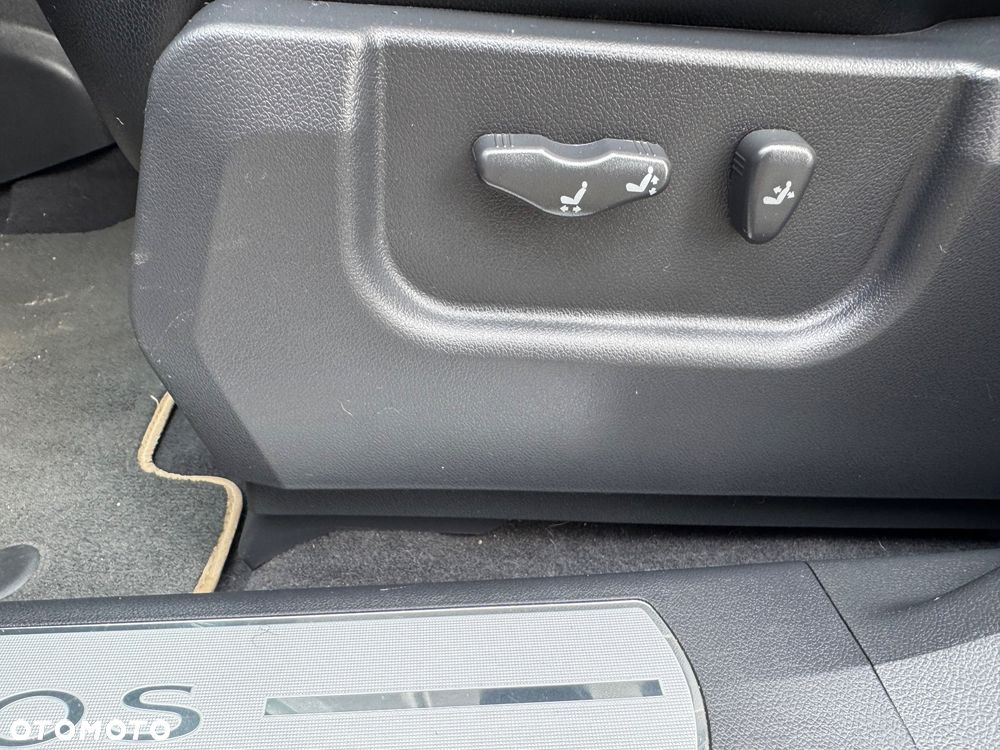 Renault Koleos dCi 150 FAP 4x4 Bose Edition - 29