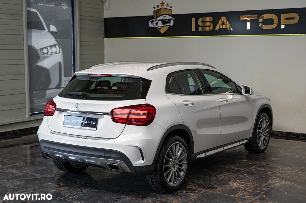 Mercedes-Benz GLA 250 7G-DCT UrbanStyle Edition - 17