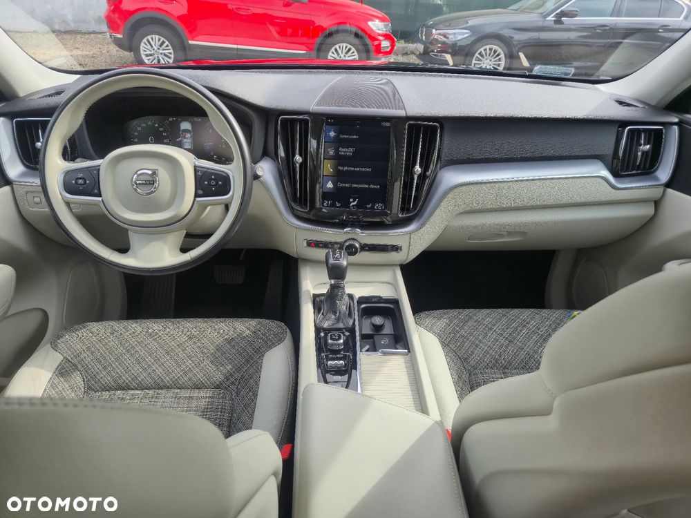 Volvo XC 60 D4 SCR Momentum - 20