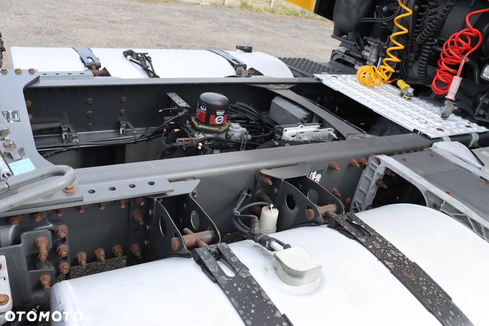 Renault T480/13 L MOTOR/ FRANCJA STAN IDEALNY EURO 6 - 17