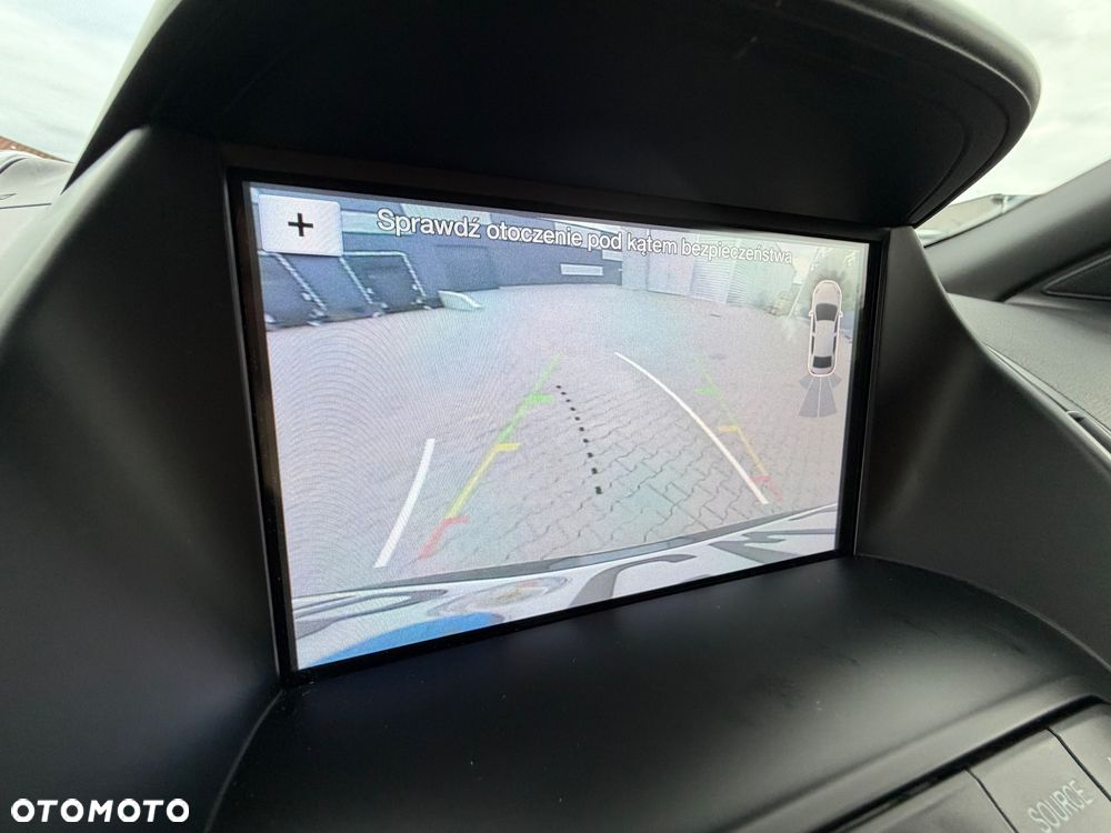 Ford Kuga 1.5 EcoBoost 2x4 ST-Line - 14