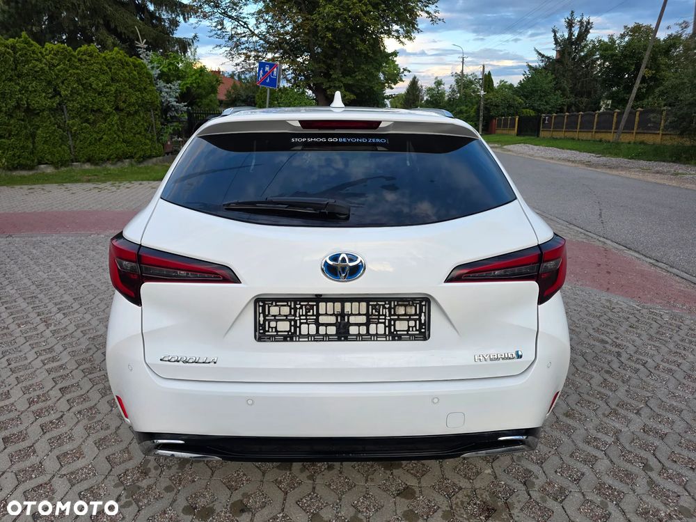 Toyota Corolla 1.8 Hybrid Style - 12