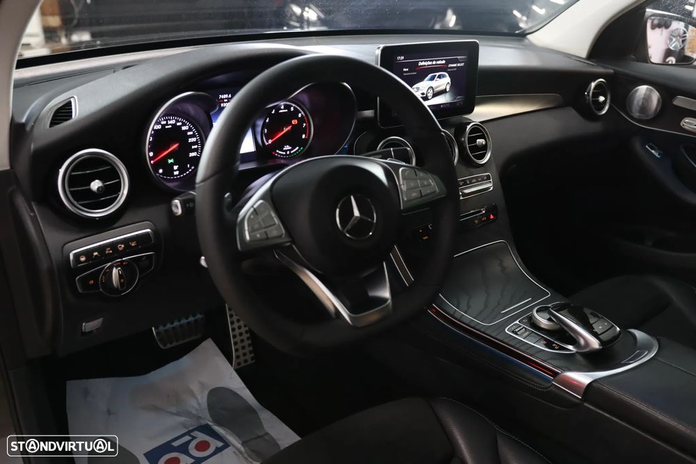 Mercedes-Benz GLC 350 e 4Matic 7G-TRONIC AMG Line - 13