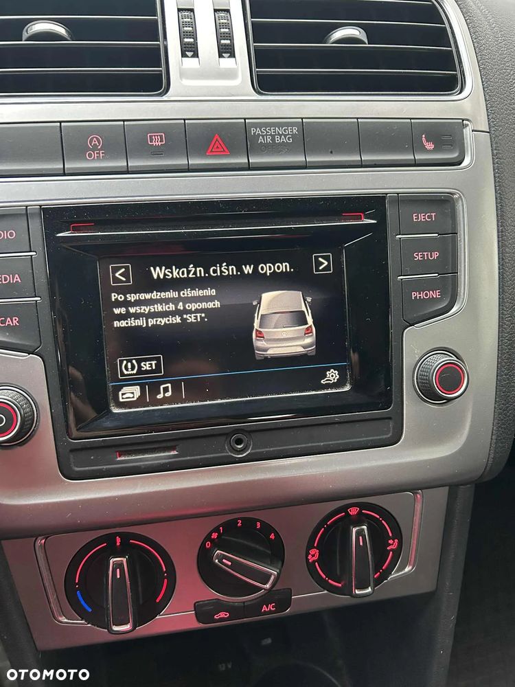 Volkswagen Polo - 40