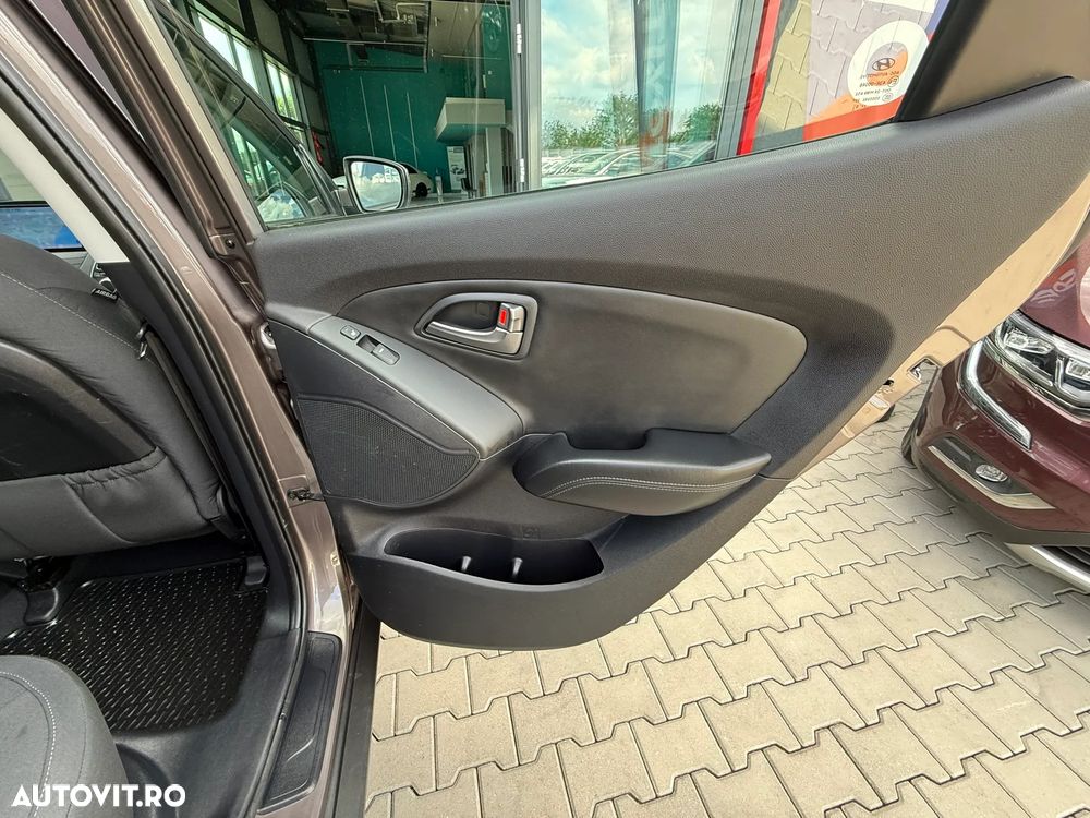 Hyundai ix35 2.0 CRDI 4WD Style - 22