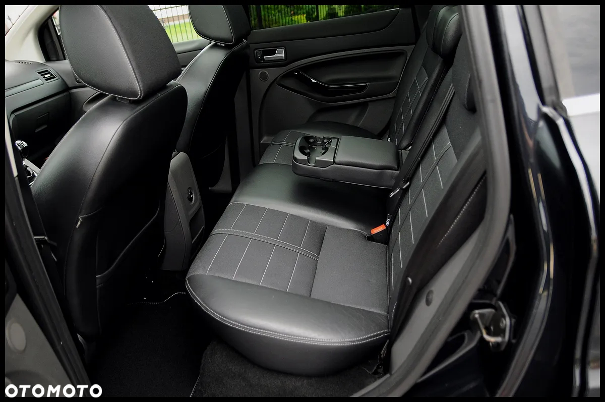 Ford Kuga 2.0 TDCi 4WD Titanium - 33
