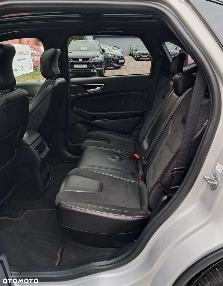 Ford Edge 2.0 TDCi Bi-Turbo 4x4 ST-LINE - 12