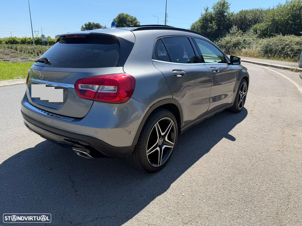Mercedes-Benz GLA 180 d AMG Line - 6