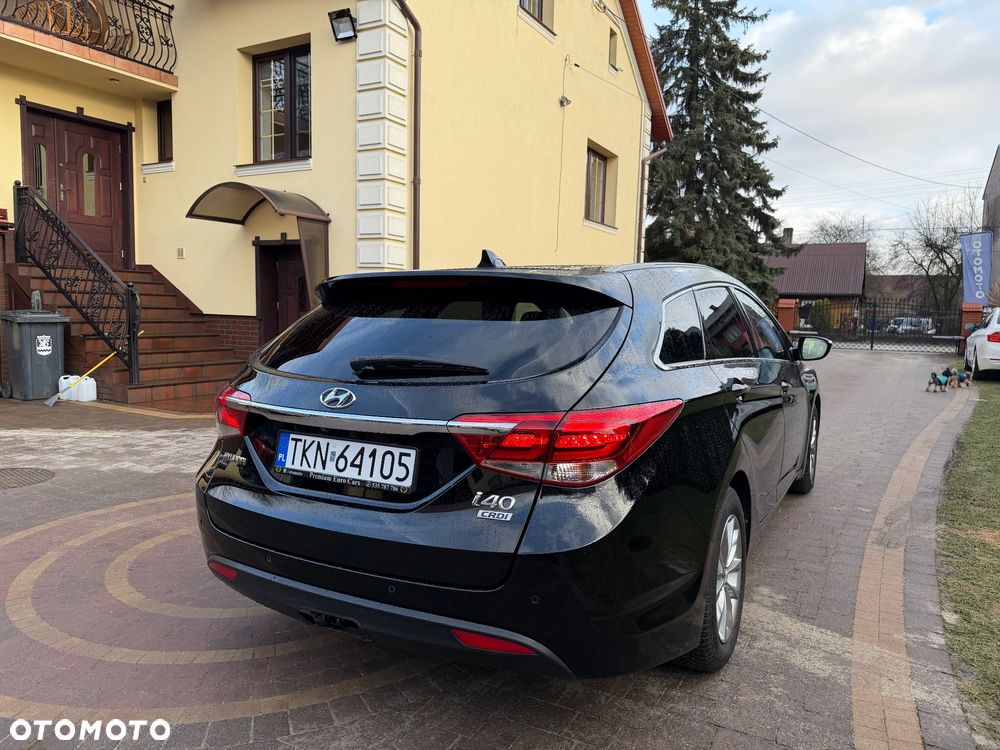 Hyundai i40 1.7 CRDi Comfort + - 13