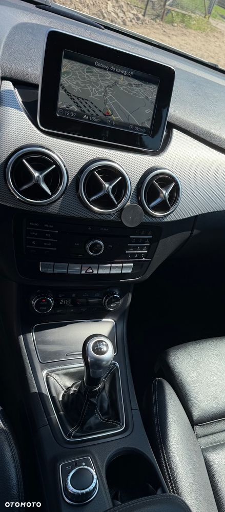 Mercedes-Benz Klasa B - 21
