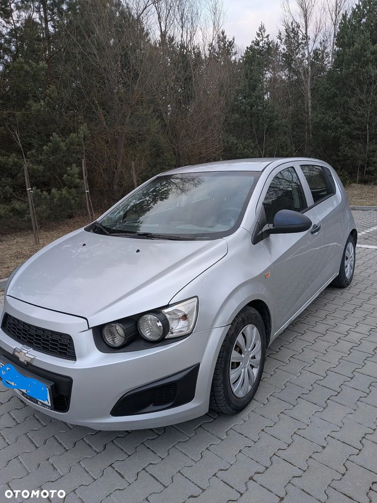 Chevrolet Aveo 1.2 LS - 2