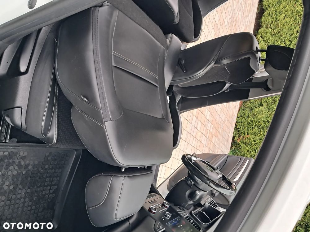 Renault Megane 1.7 Blue dCi Intens EDC - 12