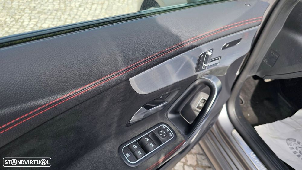 Mercedes-Benz CLA 250 — fotografia 15