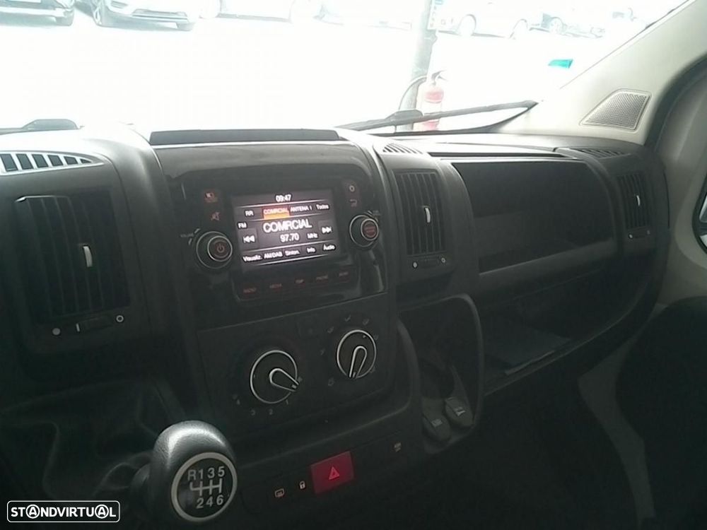 Peugeot Boxer 2.2 BlueHDi 335 L3H2 Premium c/IVA - 5