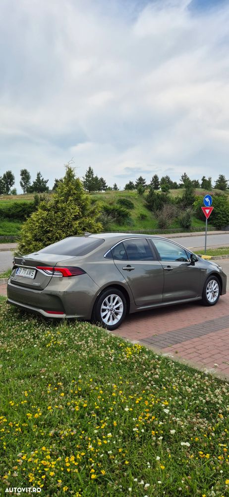 Toyota Corolla - 3