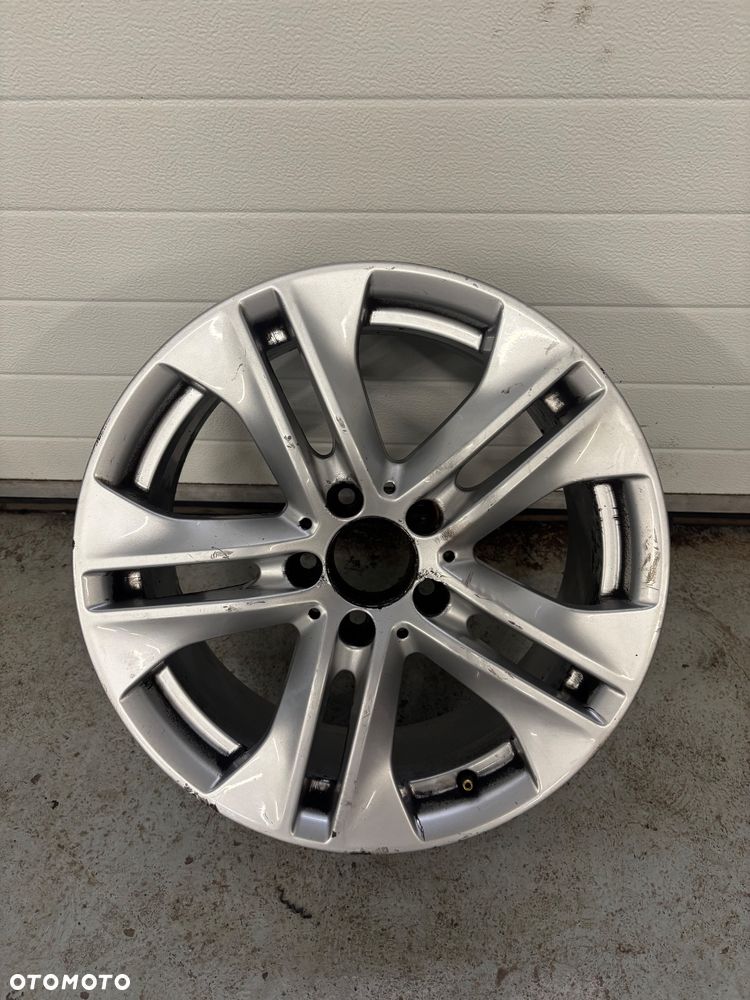 Felga aluminiowa Mercedes 5x112 8Jx17 ET48 A2124010902 - 1