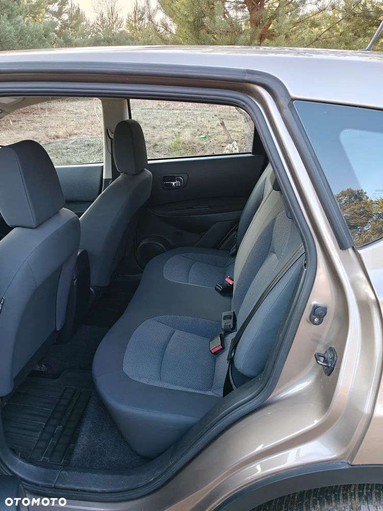Nissan Qashqai 1.6 Visia - 9