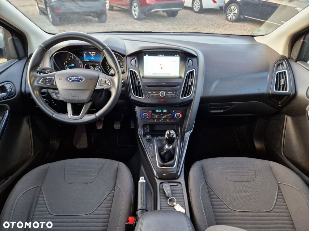Ford Focus 1.0 EcoBoost Titanium - 7