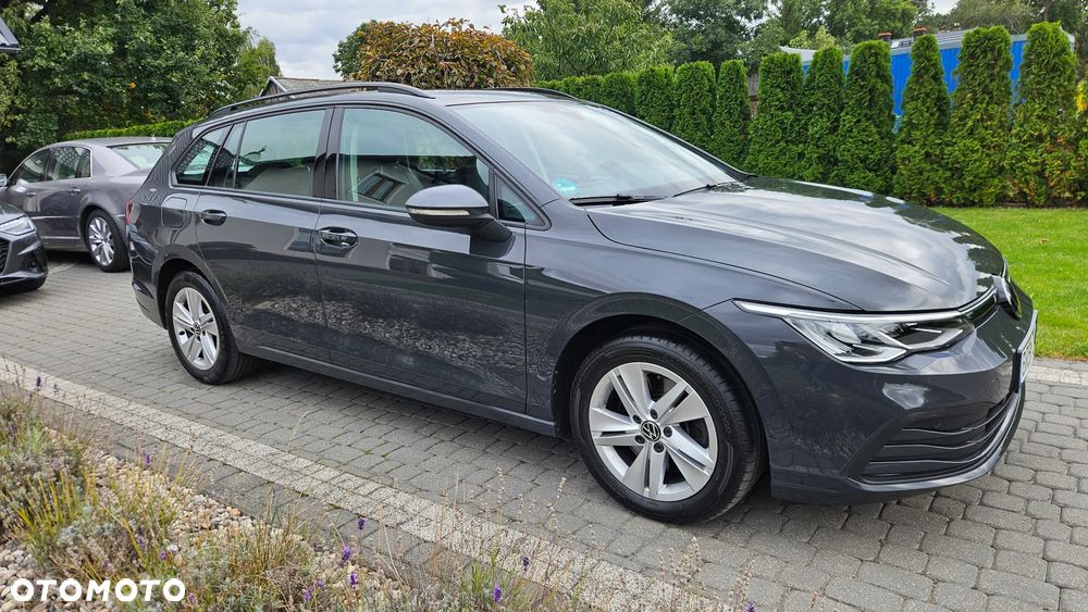 Volkswagen Golf - 10