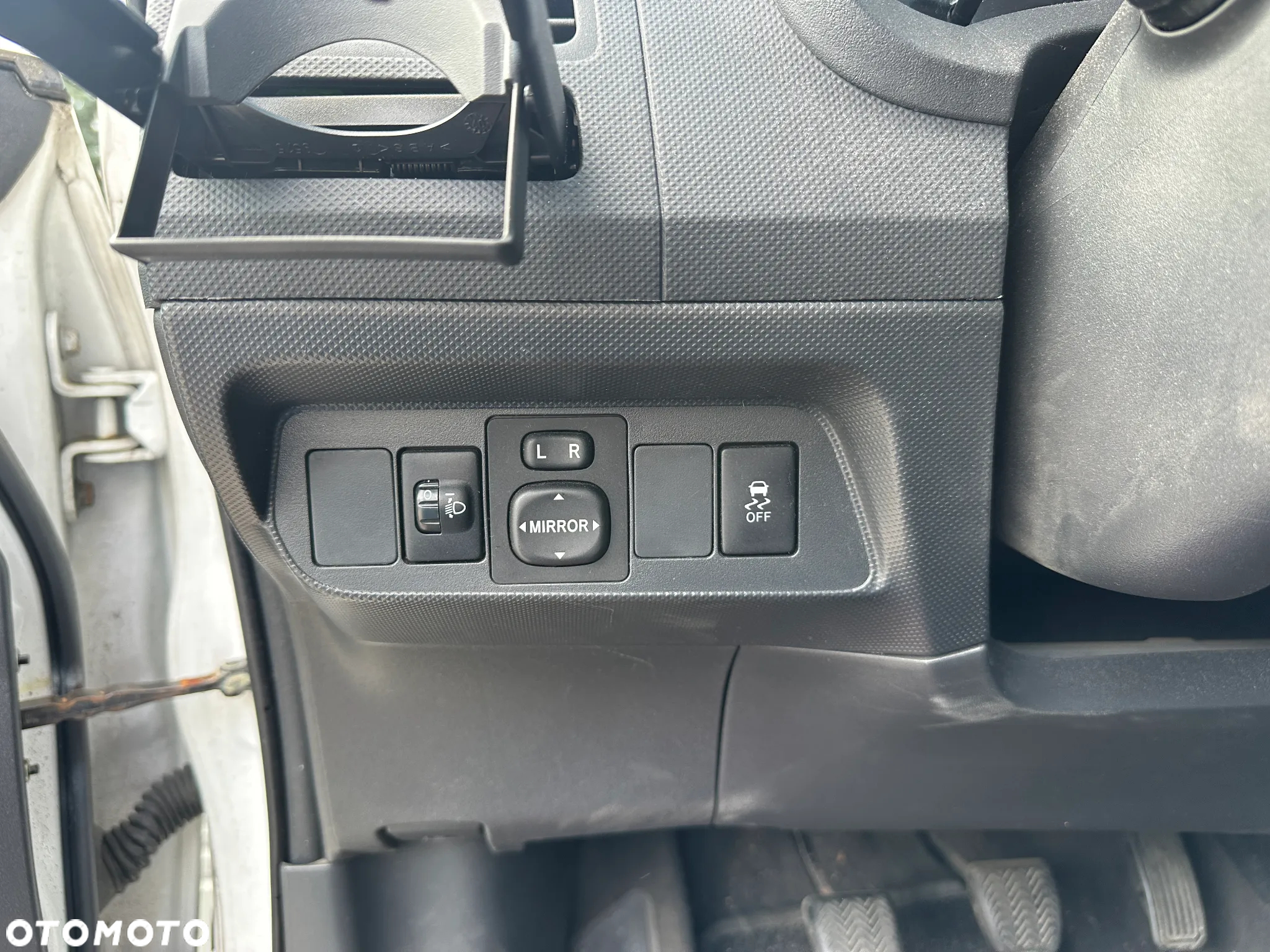 Toyota Auris - 16