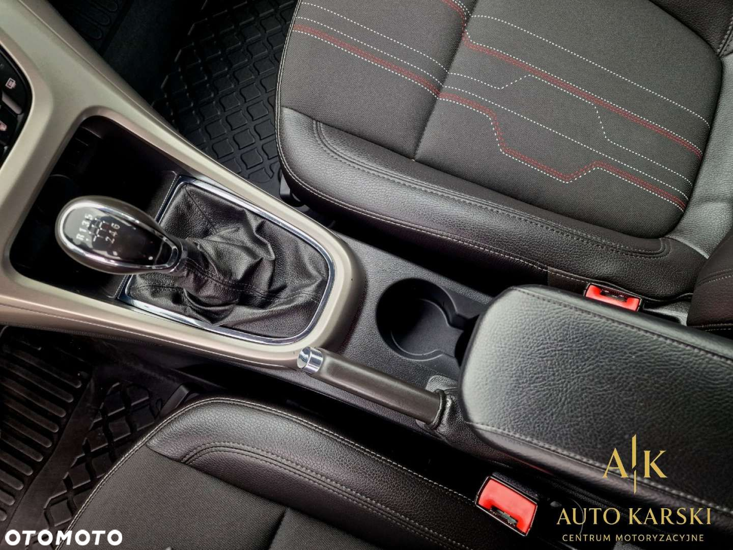 Opel Astra - 35