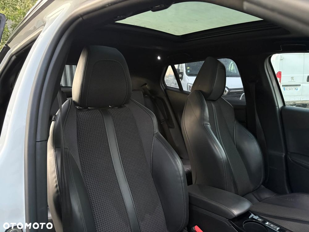 Peugeot 2008 PureTech 130 GT - 10