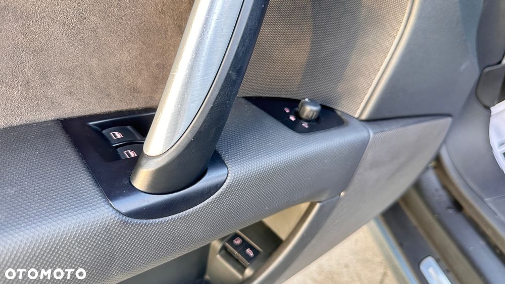 Audi TT Roadster 2.0 TFSI - 28