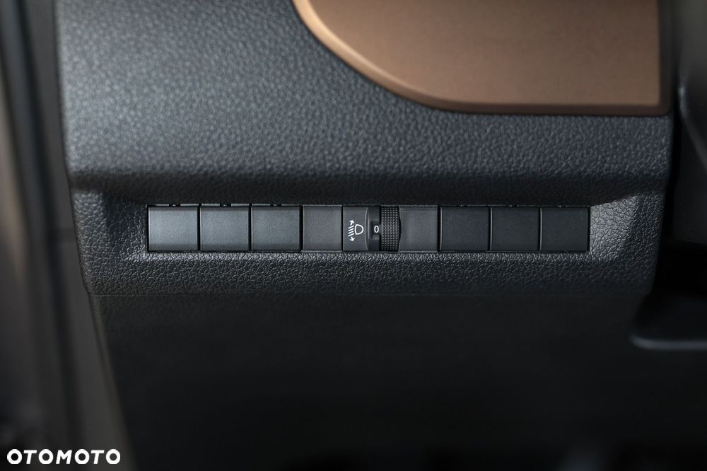 Toyota Proace Verso - 16