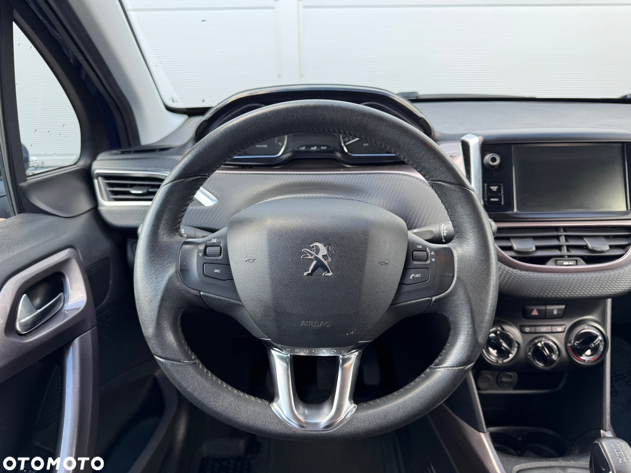 Peugeot 2008 1.2 Pure Tech Active - 13
