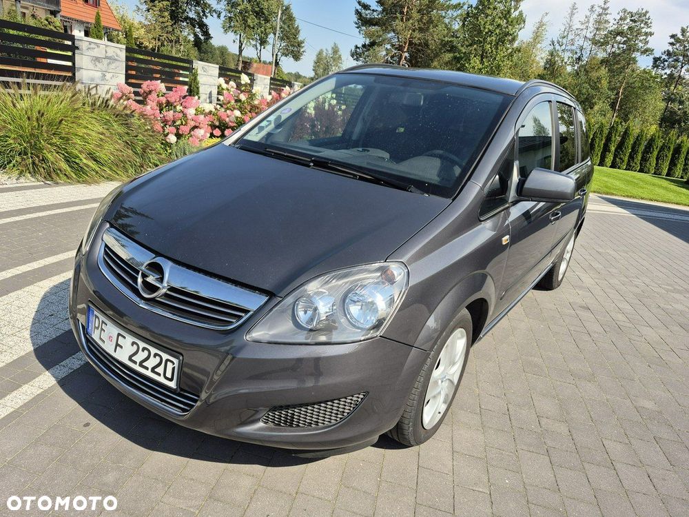 Opel Zafira - 19