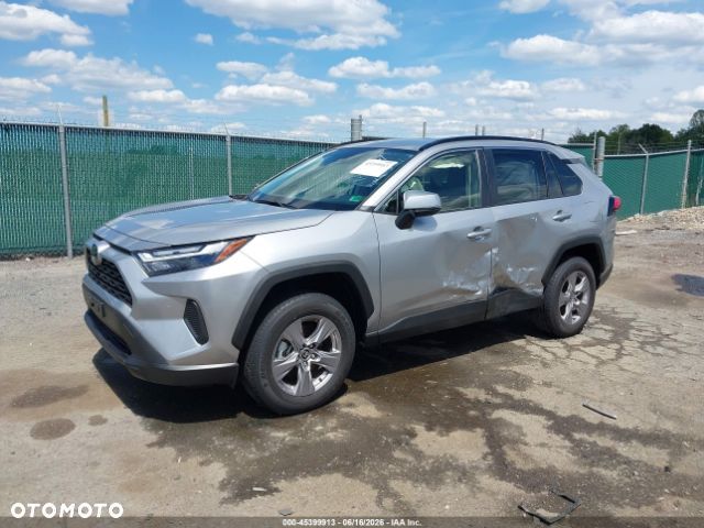Toyota RAV4 - 2