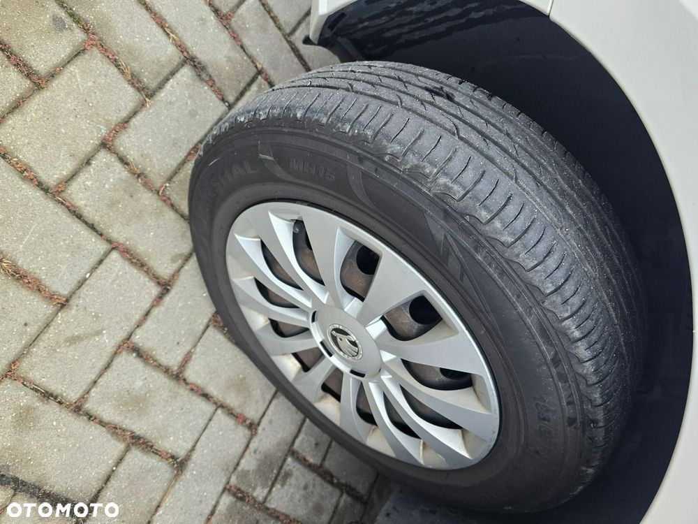 Skoda Fabia - 35