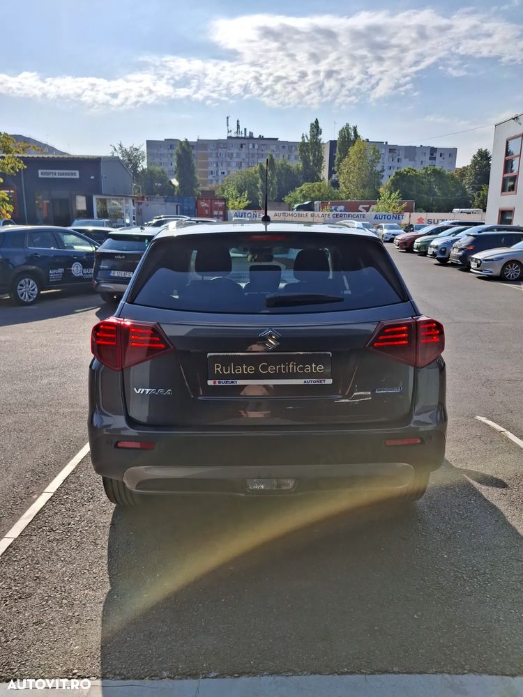 Suzuki Vitara 1.4 Boosterjet AllGrip MHEV Spirit - 4