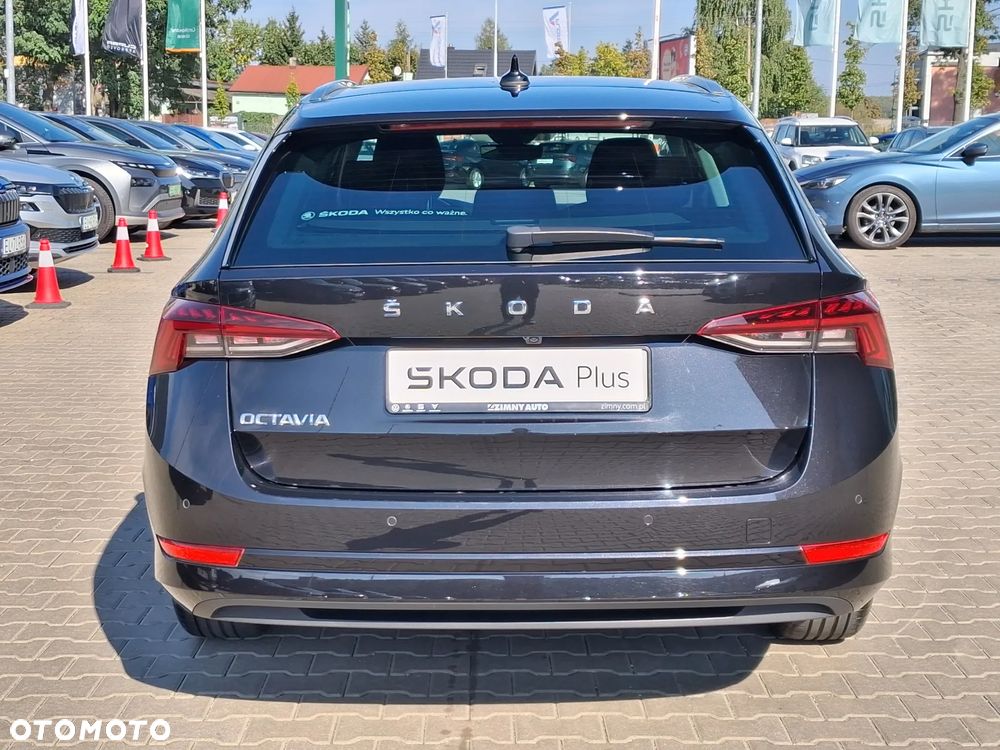 Skoda Octavia 2.0 TDI Style DSG - 6