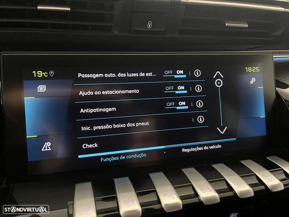 Peugeot 508 SW 1.6 Hybrid Allure Pack e-EAT8 - 28