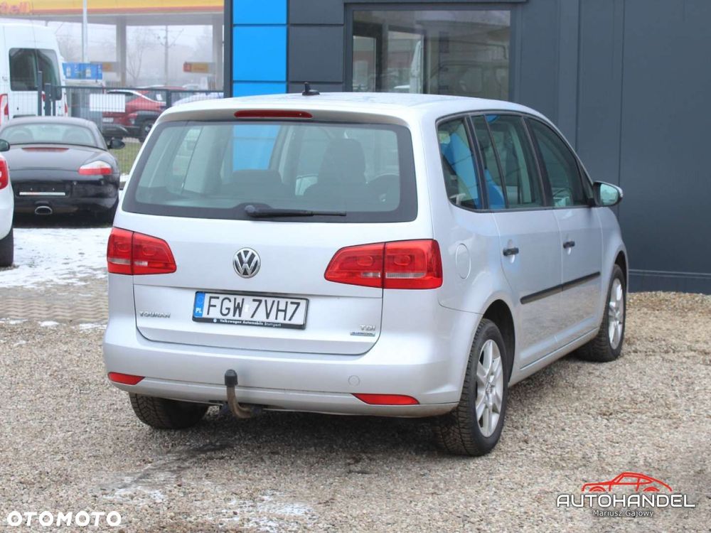 Volkswagen Touran - 6