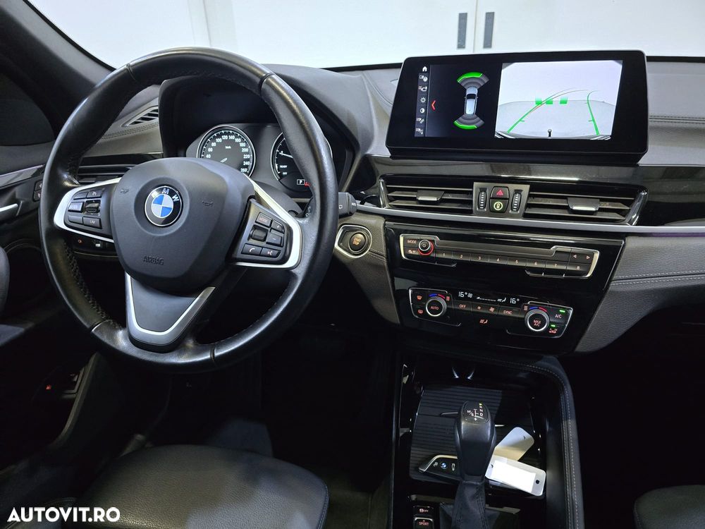 BMW X1 xDrive25e Sport Line - 8