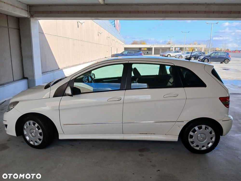 Mercedes-Benz Klasa B 180 CDI - 2
