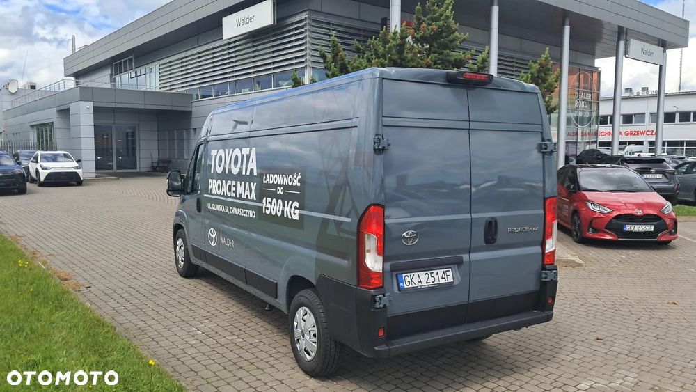 Toyota Proace MAX - 11
