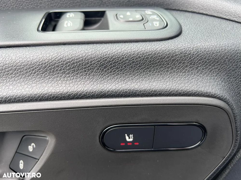 Mercedes-Benz Sprinter 319 CDI furgon Edition 30 - 15