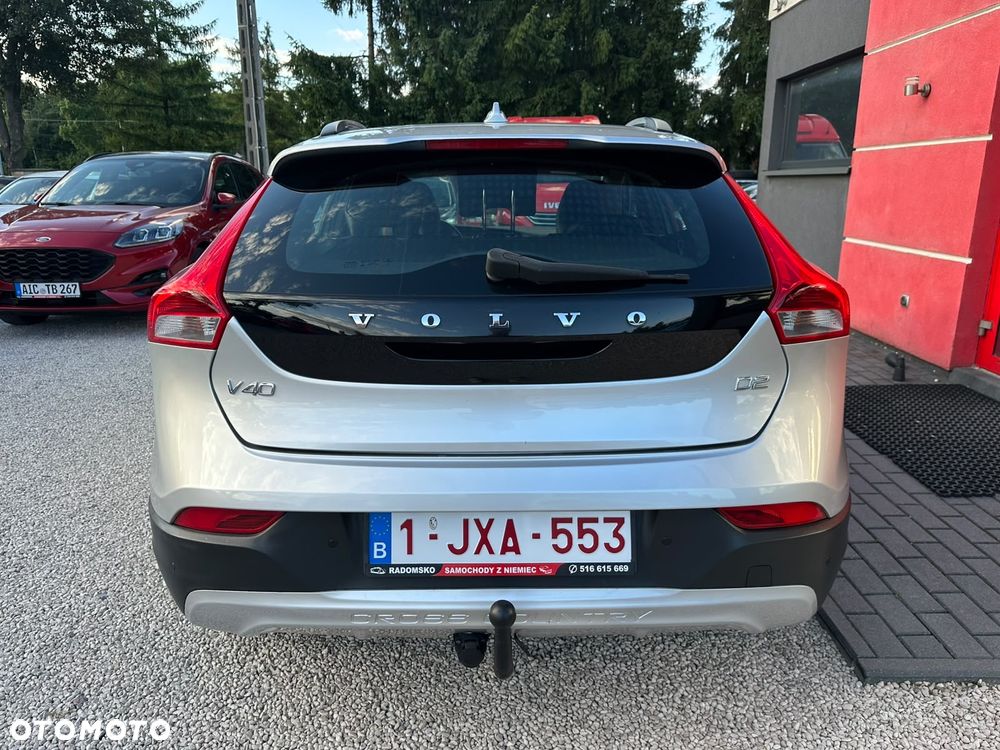 Volvo V40 D2 Base - 12