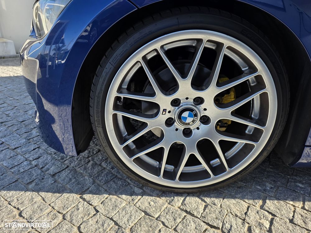 BMW 320 i Cabrio Auto - 11