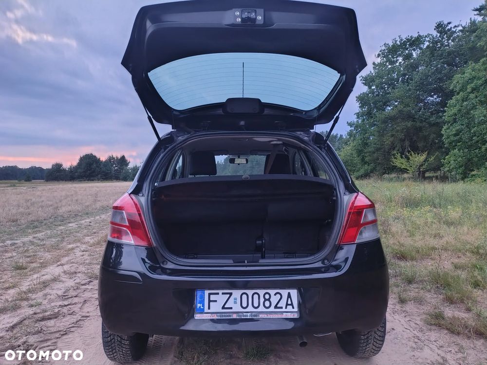 Toyota Yaris 1.33 Luna - 14