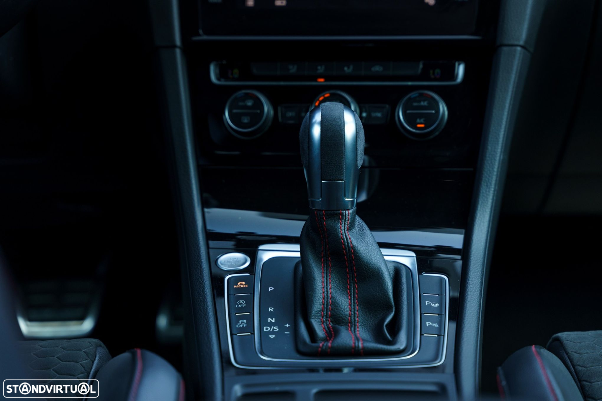 VW Golf 2.0 TSI GTI DSG Performance - 15