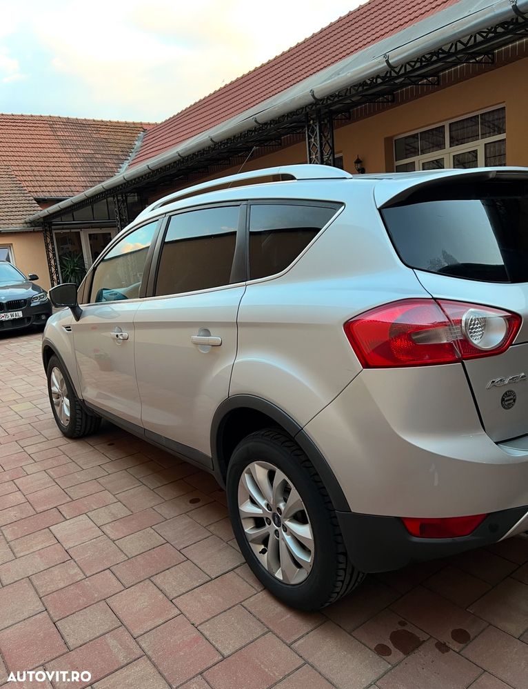 Ford Kuga 2.0L TDCi DPF Titanium - 4
