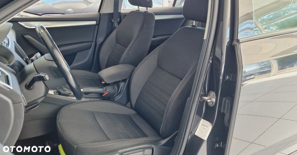 Skoda Octavia 2.0 TDI Ambition DSG - 13