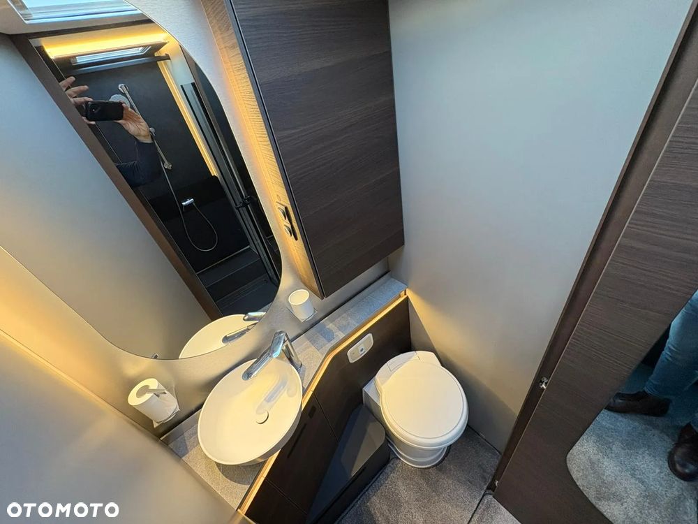 Adria Supersonic 780 DC - 17