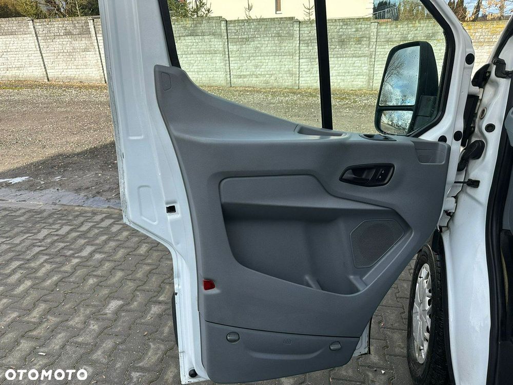 Ford Transit - 6