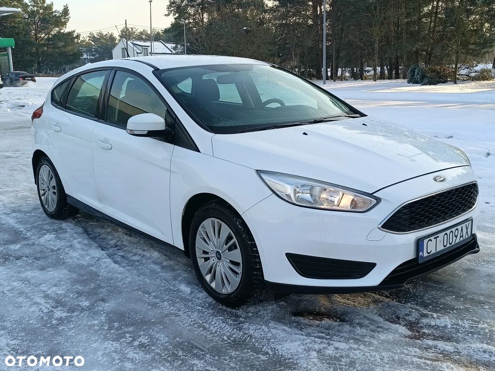 Ford Focus 1.6 Trend - 9