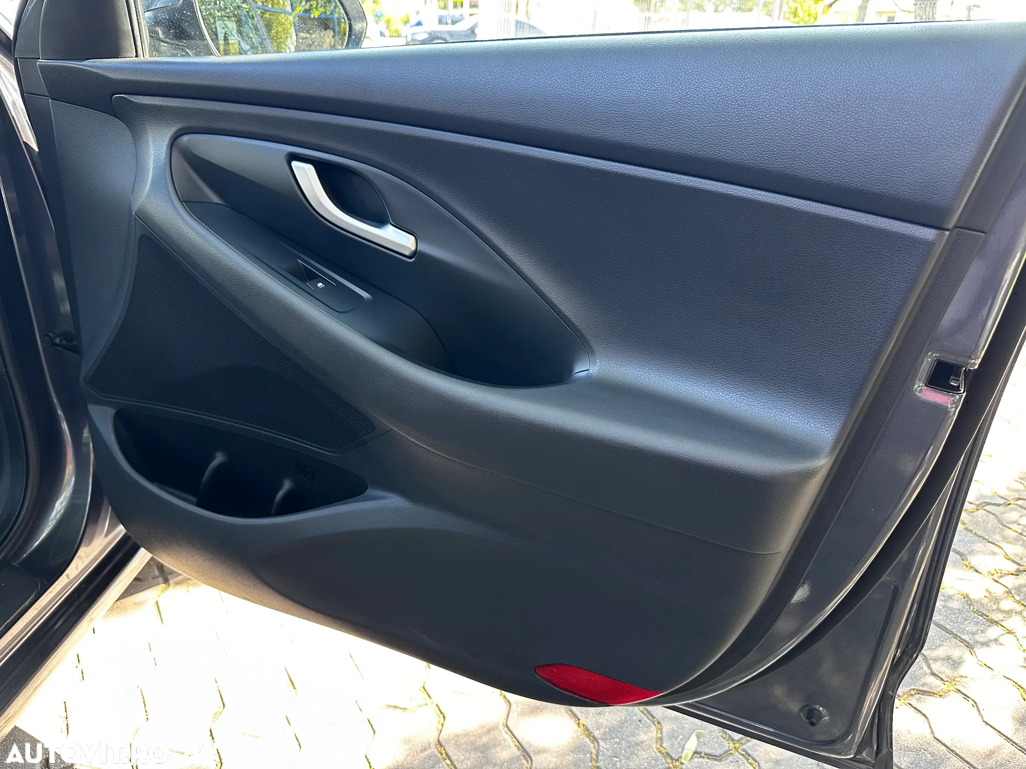 Hyundai i30 Kombi 1.6 CRDI DCT Premium - 36